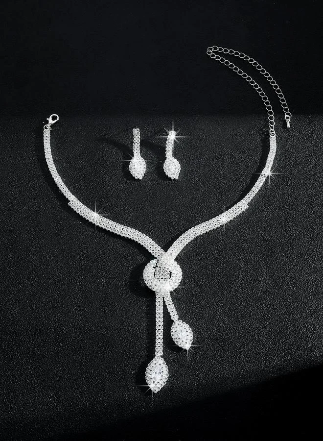 تايك تو طقم مجوهرات قطعتين عقد وأقراط مزين